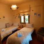 Polyxeni 5br Private Pool Up To 12 Guests * Politiká