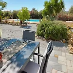 Polyxeni 5br Private Pool Up To 12 Guests فيلة