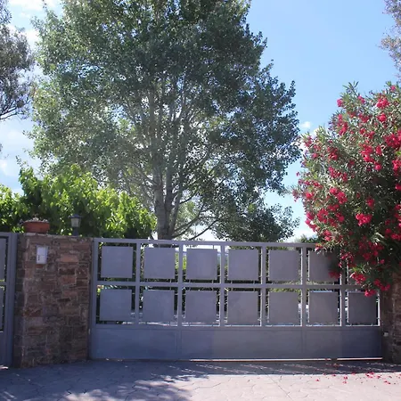 别墅 Polyxeni 5 Bedrooms And Private Pool Politiká