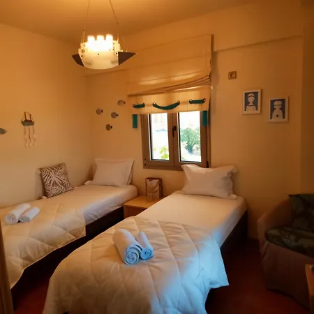 Polyxeni 5br Private Pool Up To 12 Guests * Politiká