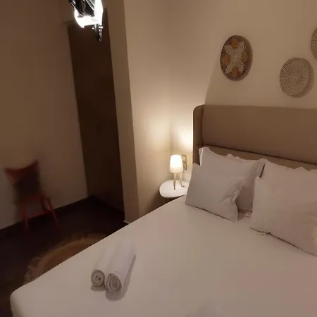 Polyxeni 5br Private Pool Up To 12 Guests