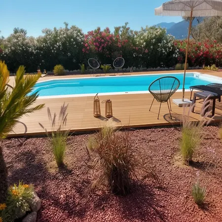 Polyxeni 5br Private Pool Up To 12 Guests Politiká