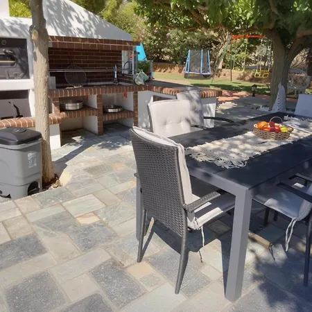 Polyxeni 5br Private Pool Up To 12 Guests