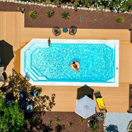 Polyxeni 5br Private Pool Up To 12 Guests Politiká