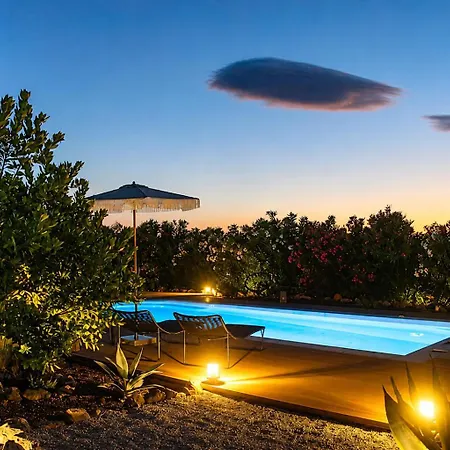Polyxeni 5br Private Pool Up To 12 Guests Vila *