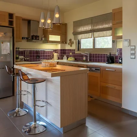 Polyxeni 5br Private Pool Up To 12 Guests Vila *