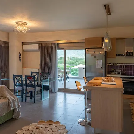 Polyxeni 5br Private Pool Up To 12 Guests Politiká