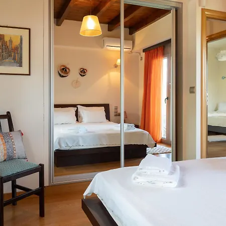 Vila Polyxeni 5br Private Pool Up To 12 Guests