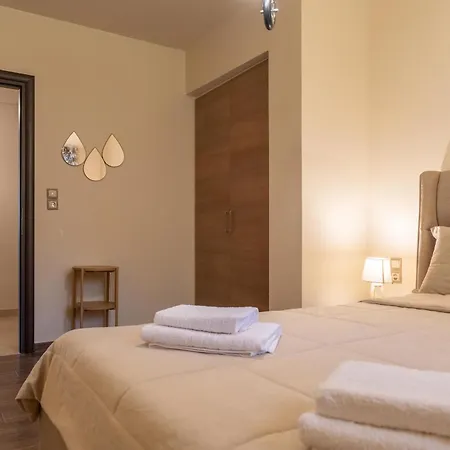 Polyxeni 5br Private Pool Up To 12 Guests Villa